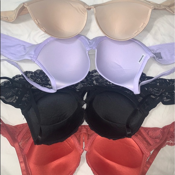 Bras - Picture 2 of 2